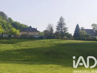 Terrain à Espalion (12500)