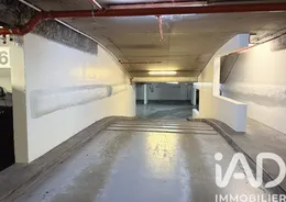 Parking in Paris (75002)