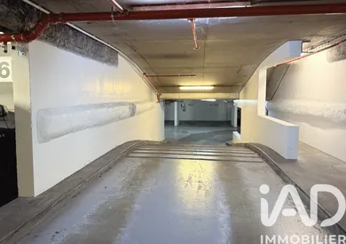 Parking à Paris (75002)