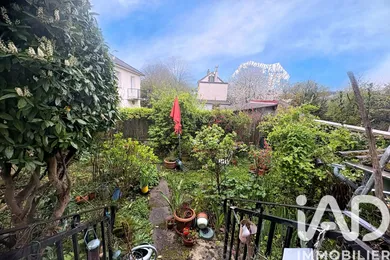 Townhouse in Sens (89100)