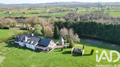 Domaine à Villebaudon (50410)