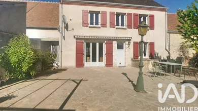 Maison de village à Saint-Firmin-sur-Loire (45360)