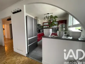 Apartment in Montmagny (95360)