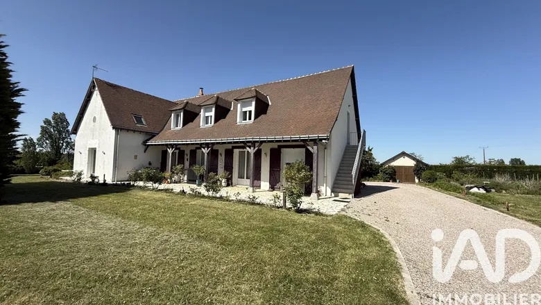 Maison 11 pièces 308 m² · à Francueil · 308 m² · 520 000 €