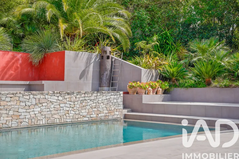 Maison 10 pièces 400 m² · à Toulon · 400 m² · 3 500 000 €