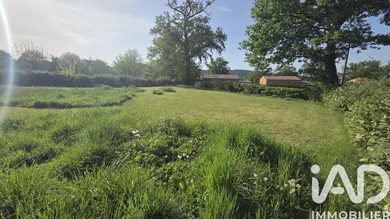 Terrain à Lacapelle-Marival (46120)