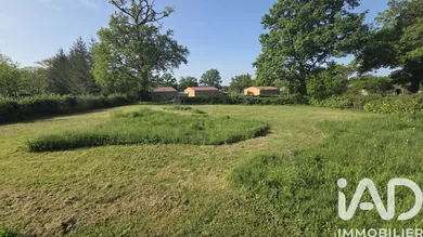 Terrain à Lacapelle-Marival (46120)