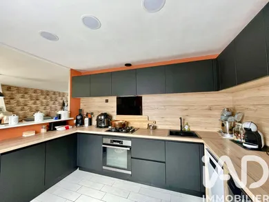House in Brie-Comte-Robert (77170)