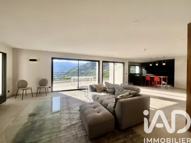 House in Theys (38570)