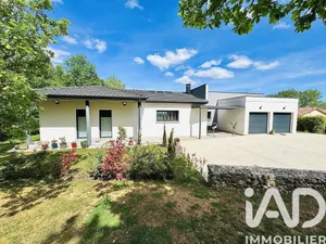 Maison à Trespoux-Rassiels (46090)