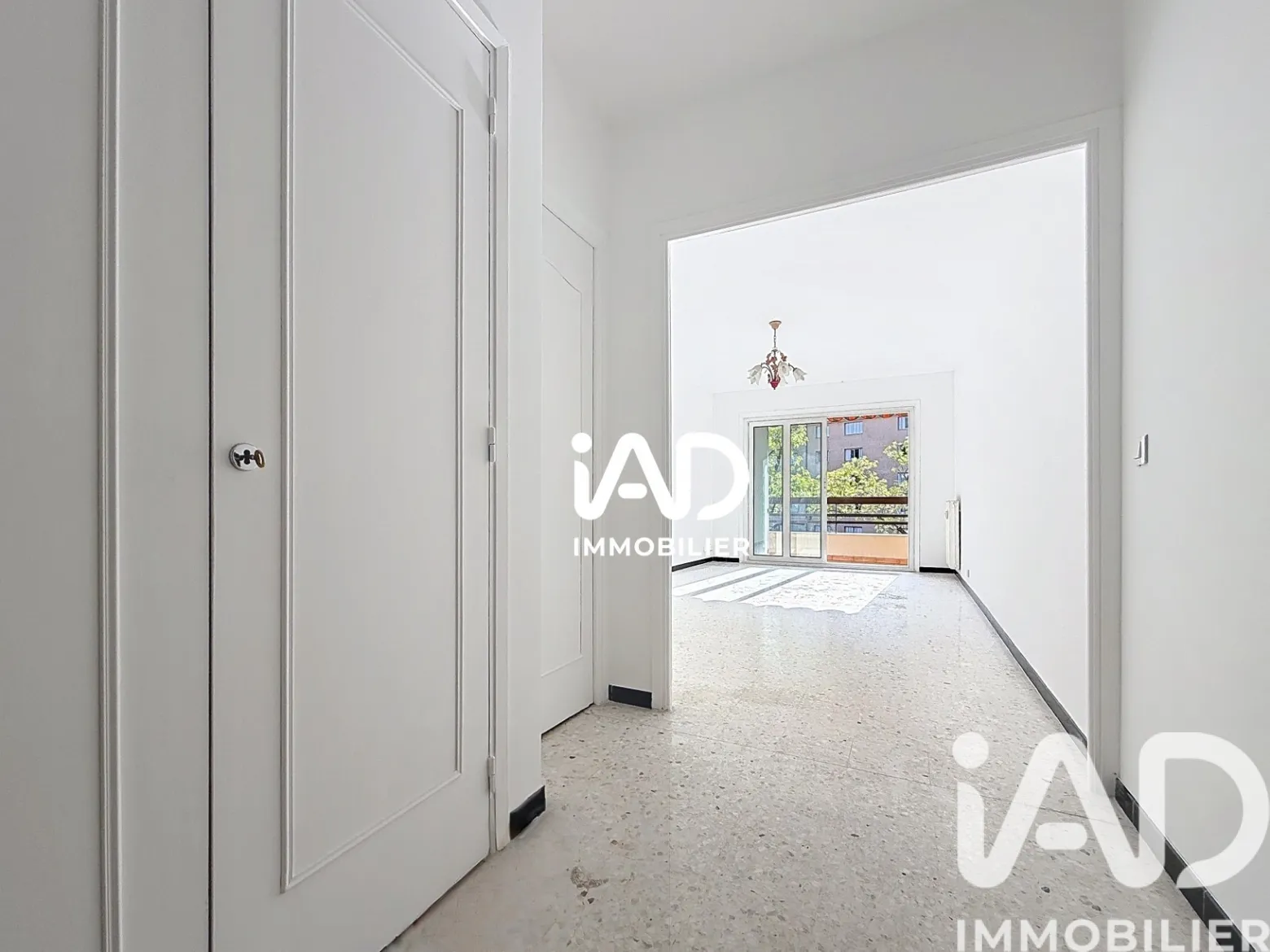 Vente appartement à Menton (06500) : appartement 2 pièces 55 m² - 2002361 — 3