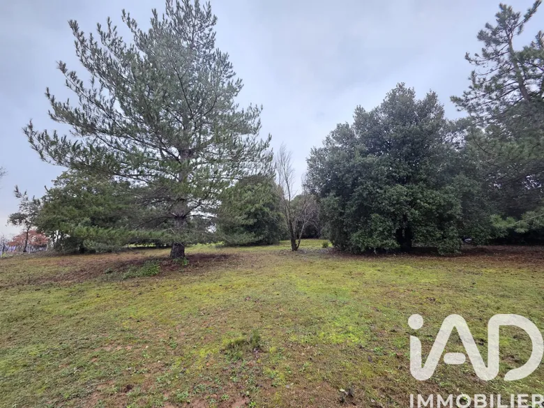 Terrain agricole à Soumont (34700) · 28 000 €