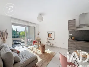 Apartment in Six-Fours-les-Plages (83140)