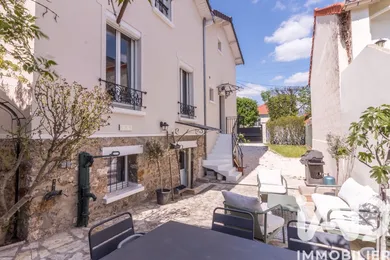 House in Houilles (78800)