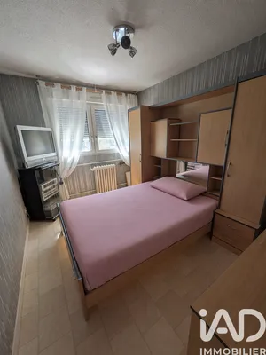 Apartment in Saint-Avold (57500)