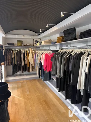 Clothing, Textiles in Pontoise (95300)