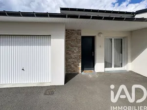 House in Yffiniac (22120)