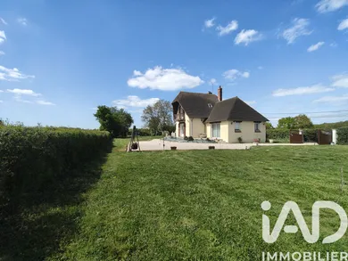 Maison de campagne à Mesnils-sur-Iton (27160)