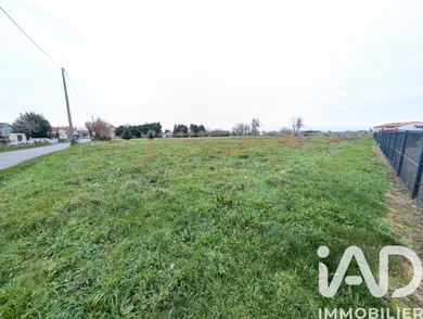 Terrain à bâtir à Leignes-sur-Fontaine (86300)