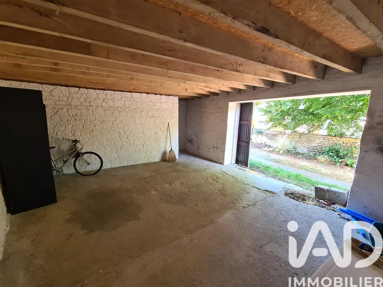 Parking 63 m² · à Les Touches-de-Périgny · 63 m² · 29 000 €