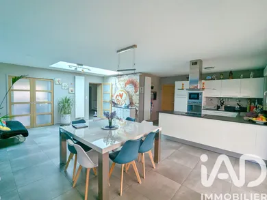 Townhouse in Wattrelos (59150)
