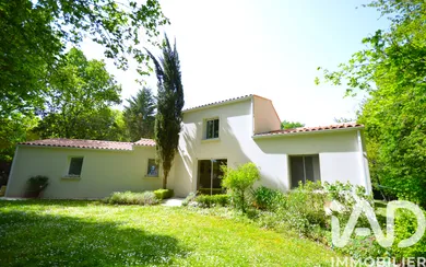 Maison à Pisany (17600)