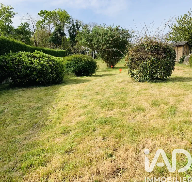 Terrain 559 m² · à Quéven · 156 000 €