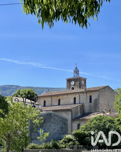 Maison de village à Nans-les-Pins (83860)