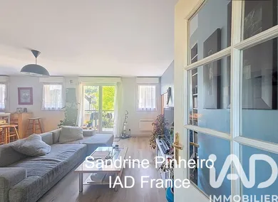 Apartment in Villebon-sur-Yvette (91140)
