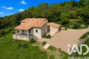 Maison à Clansayes (26130)