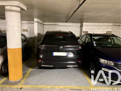 Parking in Paris (75014)