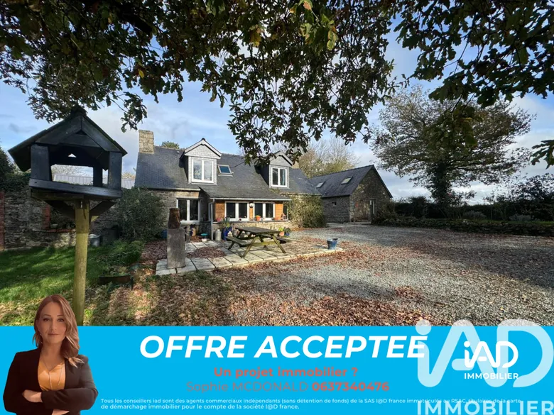 Maison 5 pièces 136 m² · à Locarn · 136 m² · 241 000 €