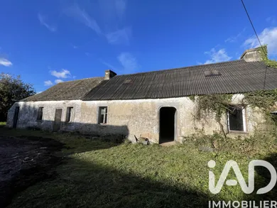 Longère à ERGUE-GABERIC (29500)
