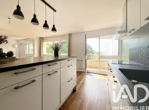 Apartment in Nantes (44300)