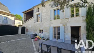 Maison de village à Taillebourg (17350)