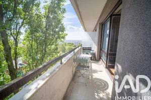 Apartment in Montreuil (93100)