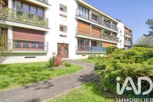 Apartment in Thorigny-sur-Marne (77400)