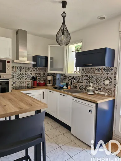 Appartement à Montblanc (34290)