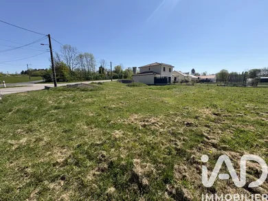 Building plot in Tronville-en-Barrois (55310)
