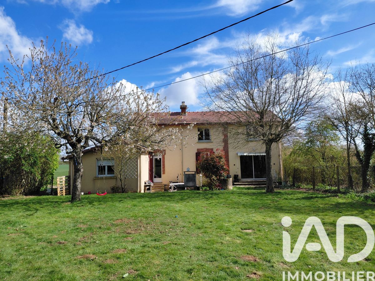 maison à Bailleau-Armenonville