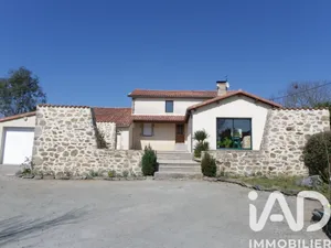 Maison de campagne à Bressuire (79300)