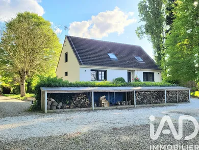 Maison de campagne à Frières-Faillouël (02700)