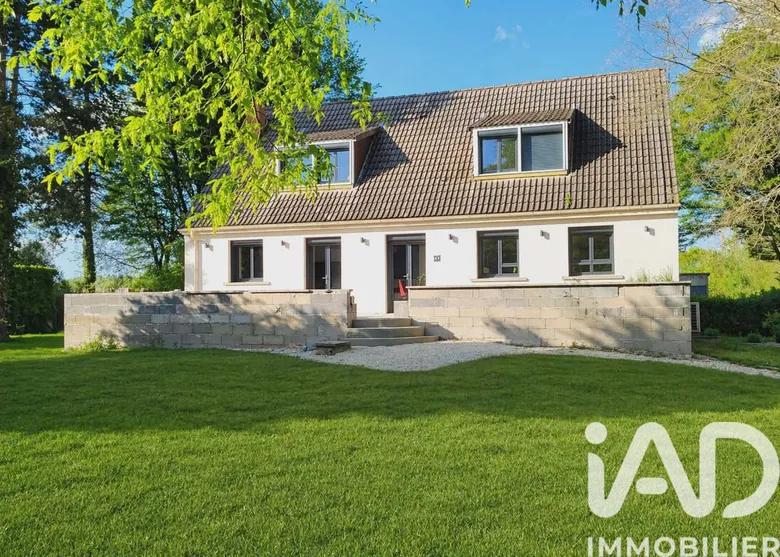 Maison 6 pièces 158 m² · à Frières-Faillouël · 158 m² · 312 500 €