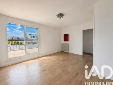 Studio à Paris (75019)