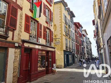 Apartment in Bayonne (64100)