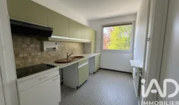 Apartment in Lys-lez-Lannoy (59390)