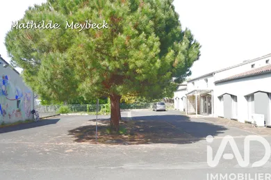 Boutique/Local commercial à Niort (79000)