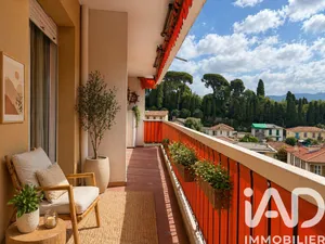Appartement à Nice (06100)