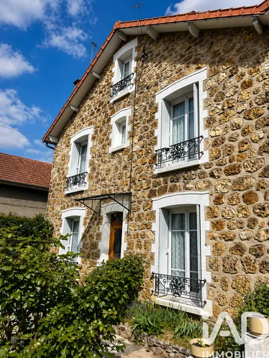Detached house in Juvisy-sur-Orge (91260)