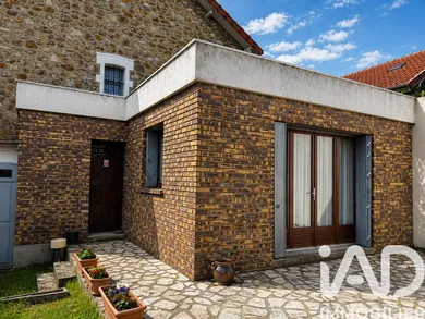 Detached house in Juvisy-sur-Orge (91260)
